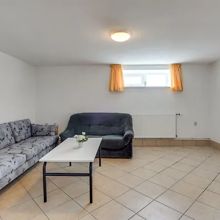 בית נופש Saga By Interhome Bredebro
